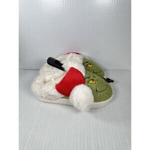 Size 7 Women’s American Eagle AE Grinch Scuff Slippers BRAND NEW